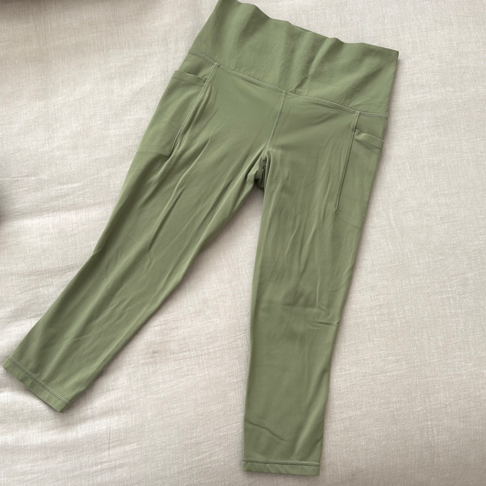 Athleta Olive Green High-Waisted Leggings/yoga pants